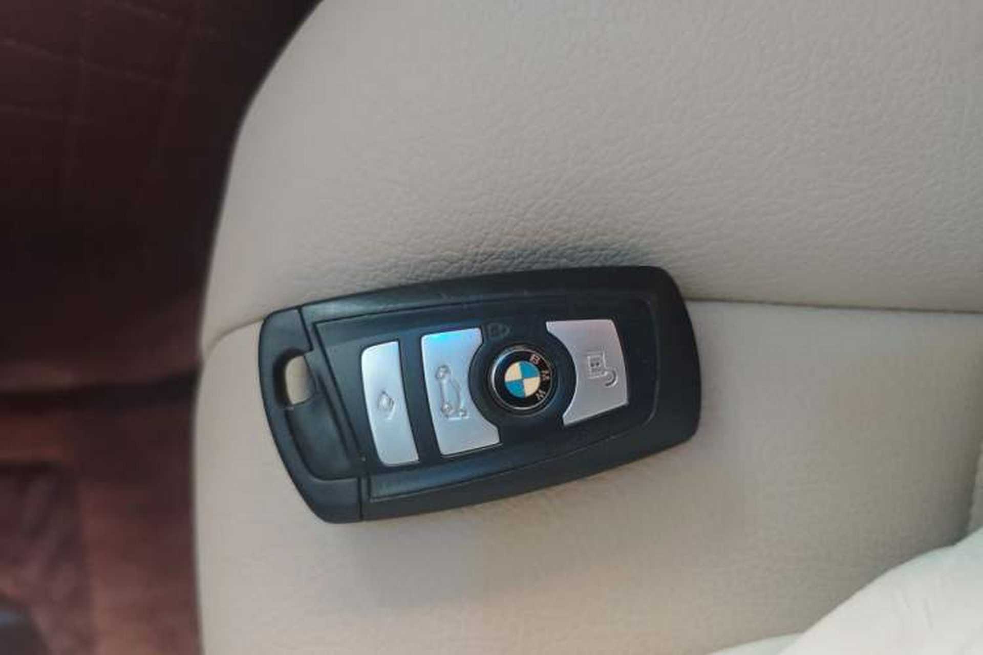 Used BMW 5 Series 2011 535i Sport Edition Vehicle Key