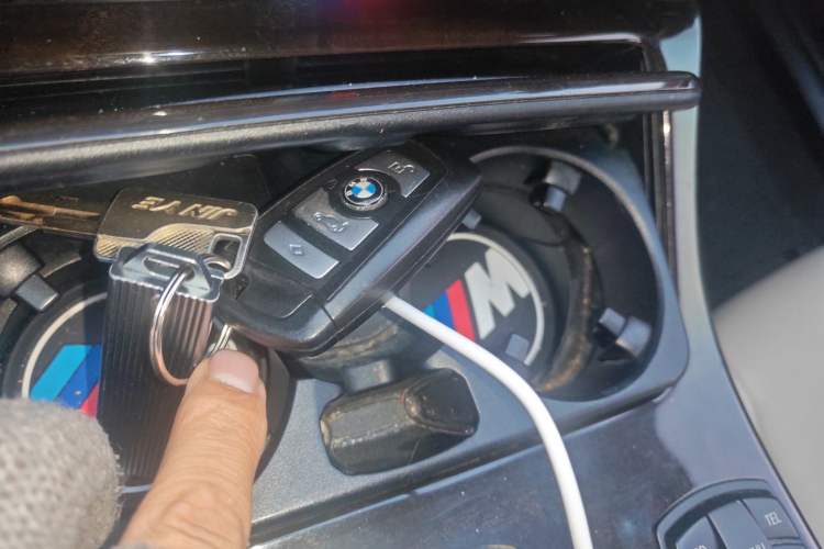 Used BMW 5 Series 2011 523Li Luxury Model Vehicle Key