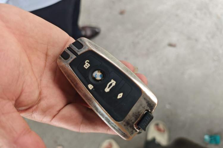 Used BMW 5 Series 2011 523Li Luxury Model Vehicle Key