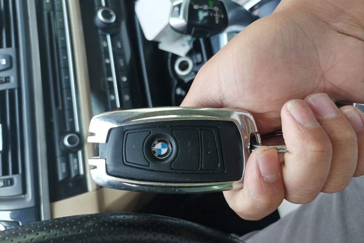 Used BMW 5 Series 2011 520Li Elegant Model Vehicle Key