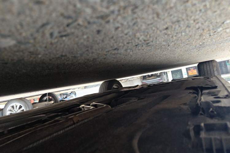 Used BMW 5 Series 2011 523Li Leading Model Chassis Front Right