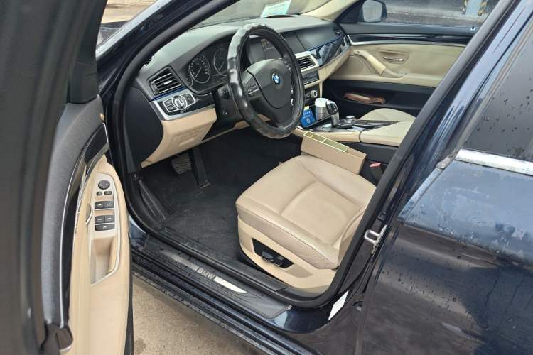 Used BMW 5 Series 2011 523Li Leading Model Driver Seat