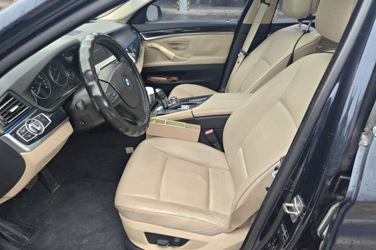 Used BMW 5 Series 2011 523Li Leading Model Left Front Seat