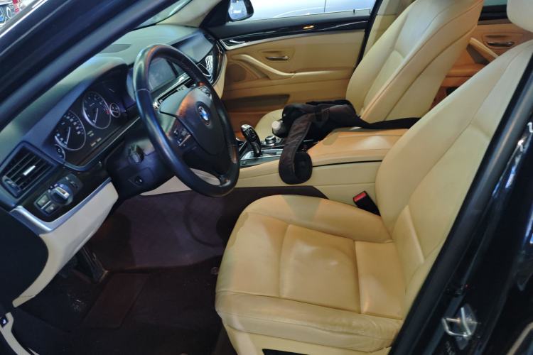 Used BMW 5 Series 2011 523Li Luxury Model Left Front Seat