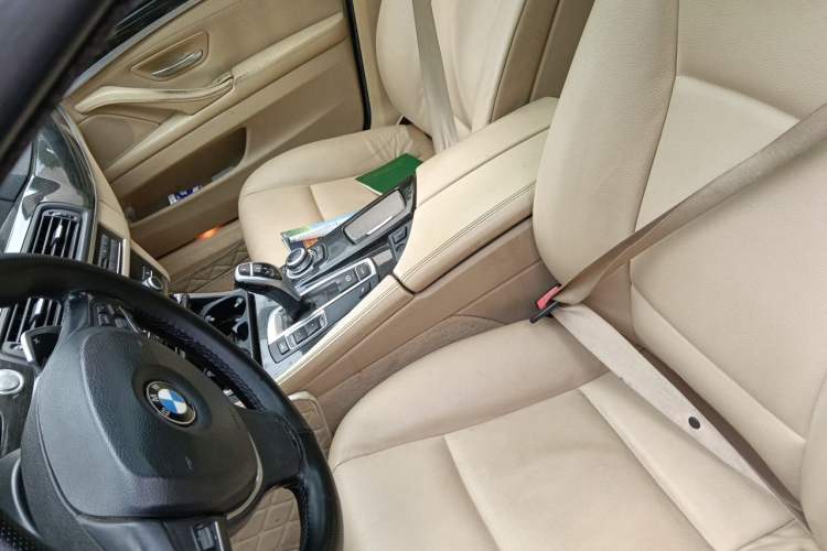 Used BMW 5 Series 2011 535Li Leading Model Left Front Seat