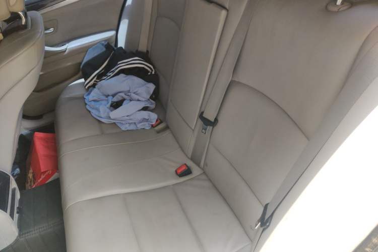 Used BMW 5 Series 2011 535i Sport Edition Left Rear Seat