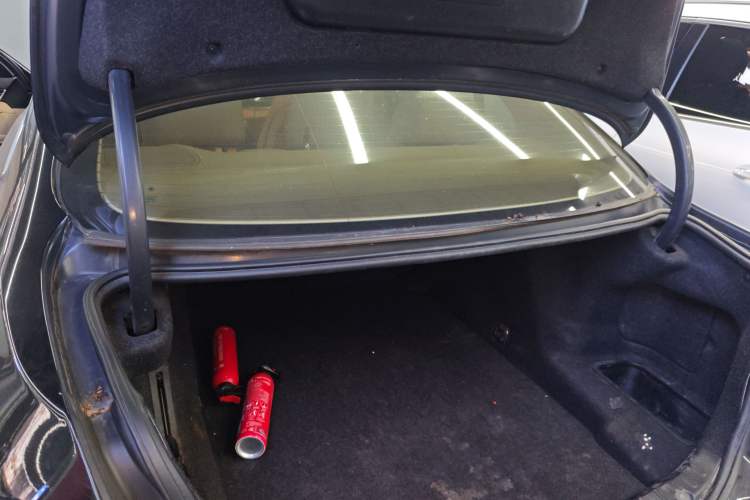 Used BMW 5 Series 2011 523Li Luxury Model Trunk