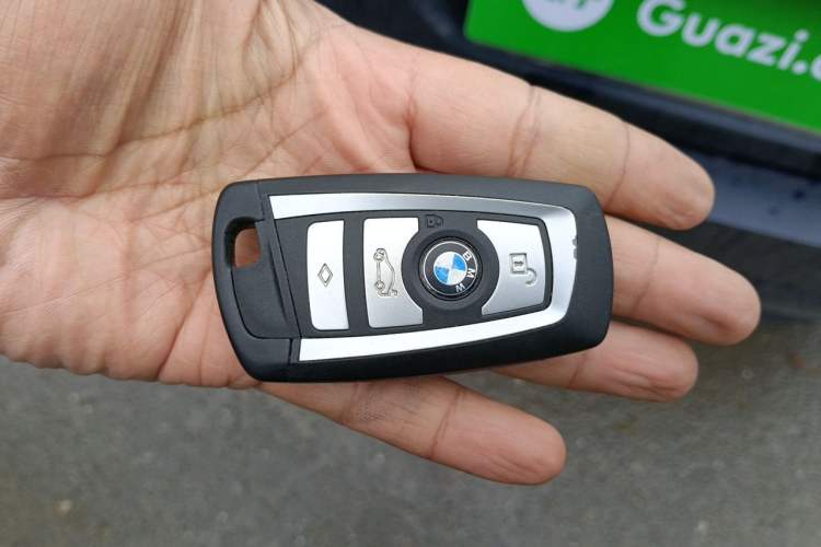 Used BMW 5 Series 2011 535Li Leading Model Vehicle Key