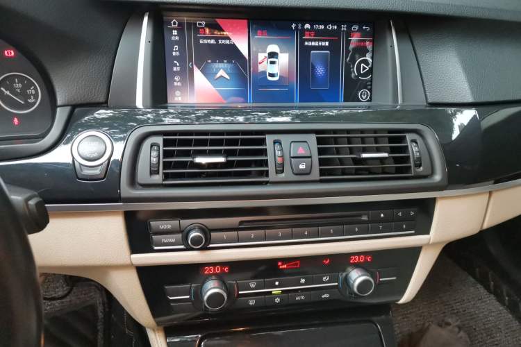 Used BMW 5 Series 2011 520Li Elegant Model Audio And AC Panel