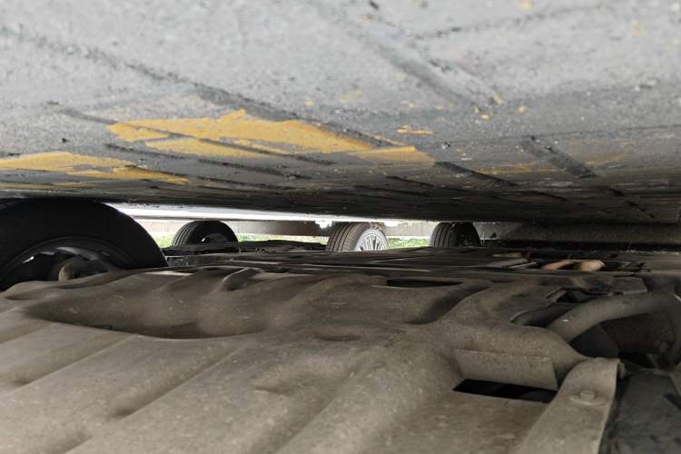 Used BMW 5 Series 2011 523Li Luxury Model Chassis Front Left