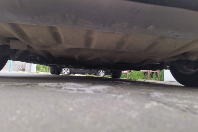 Used BMW 5 Series 2011 520Li Elegant Model Chassis Front