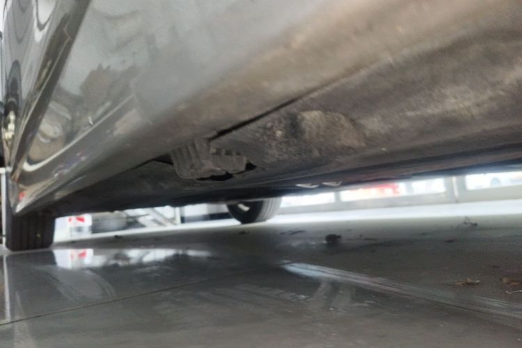 Used BMW 5 Series 2011 523Li Luxury Model Chassis Front Right
