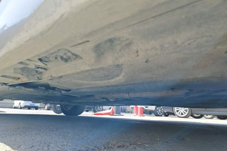 Used BMW 5 Series 2011 523Li Luxury Model Chassis Front Right
