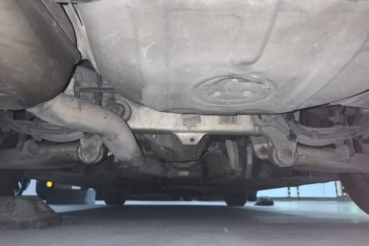 Used BMW 5 Series 2011 523Li Leading Model Chassis Rear