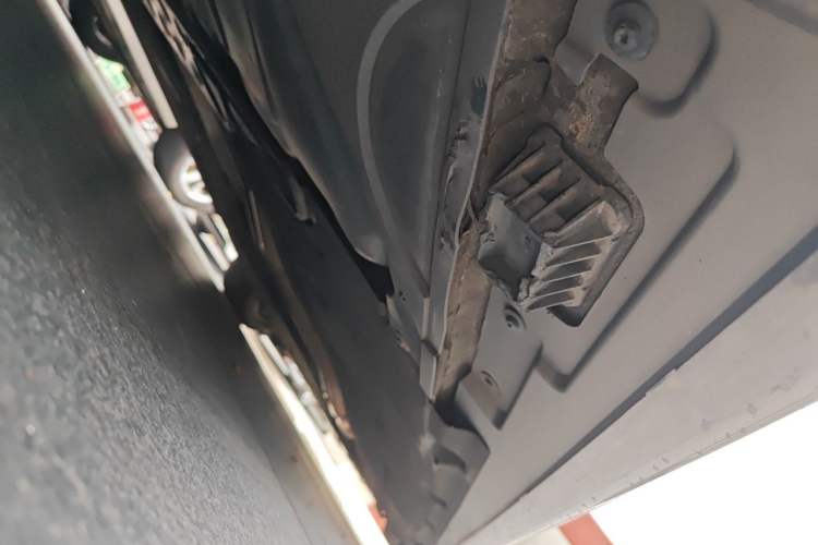 Used BMW 5 Series 2011 523Li Luxury Model Chassis Rear Right