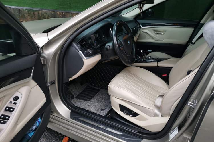 Used BMW 5 Series 2011 520Li Elegant Model Driver Seat