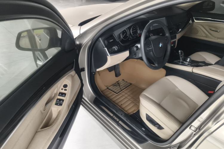 Used BMW 5 Series 2011 523Li Luxury Model Driver Seat