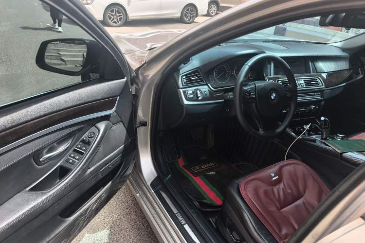 Used BMW 5 Series 2011 520Li Elegant Model Driver Seat