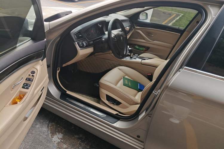 Used BMW 5 Series 2011 523Li Luxury Model Driver Seat