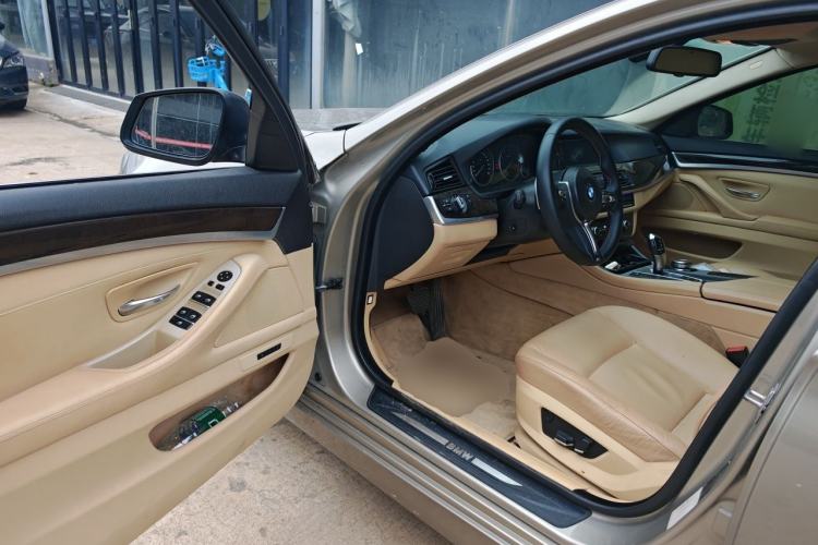 Used BMW 5 Series 2011 523Li Luxury Model Driver Seat