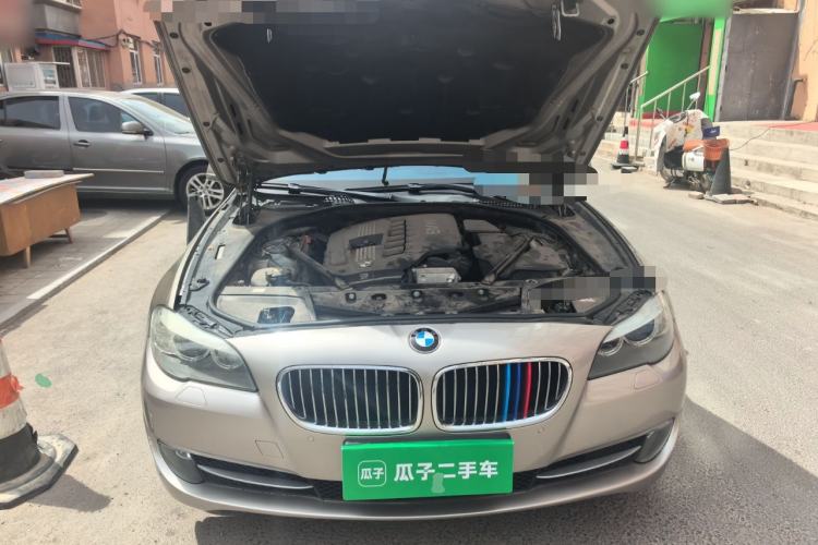 Used BMW 5 Series 2011 520Li Elegant Model Engine Bay