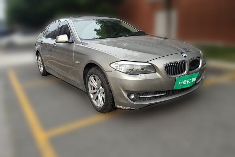 Used BMW 5 Series 2011 523Li Luxury Model Front Right 45 Deg