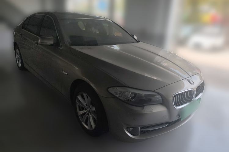 Used BMW 5 Series 2011 523Li Luxury Model Front Right 45 Deg