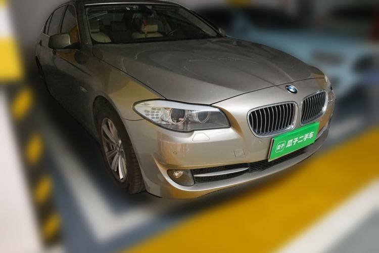 Used BMW 5 Series 2011 523Li Luxury Model Front Right 45 Deg