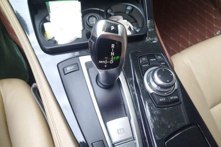 Used BMW 5 Series 2011 520Li Elegant Model Gear Lever