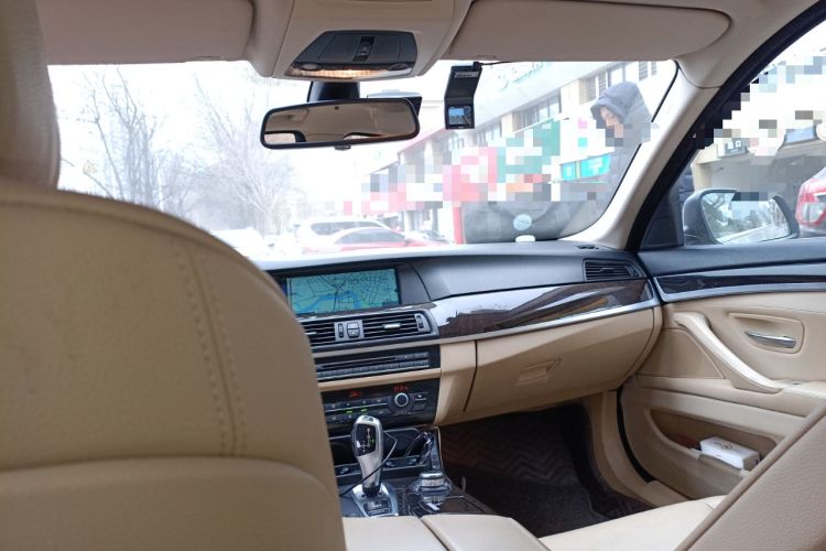 Used BMW 5 Series 2011 523Li Leading Model Headliner