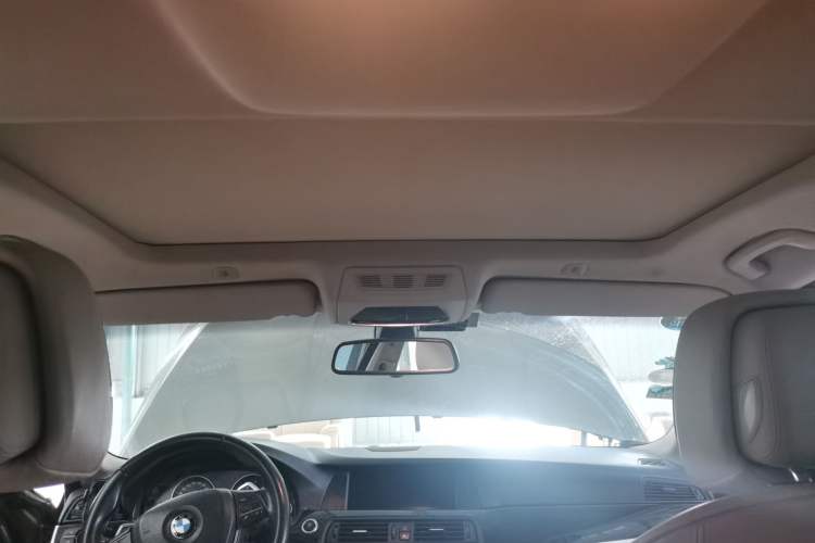 Used BMW 5 Series 2011 535Li Leading Model Headliner