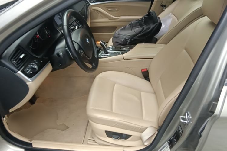 Used BMW 5 Series 2011 535Li Leading Model Left Front Seat