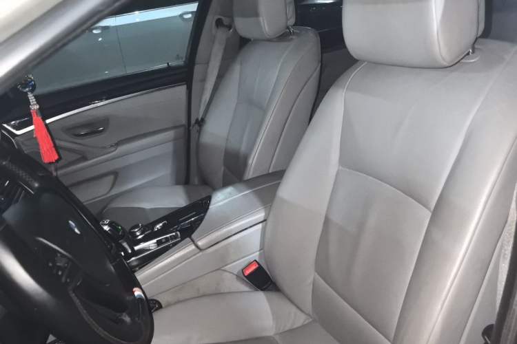 Used BMW 5 Series 2011 523Li Leading Model Left Front Seat