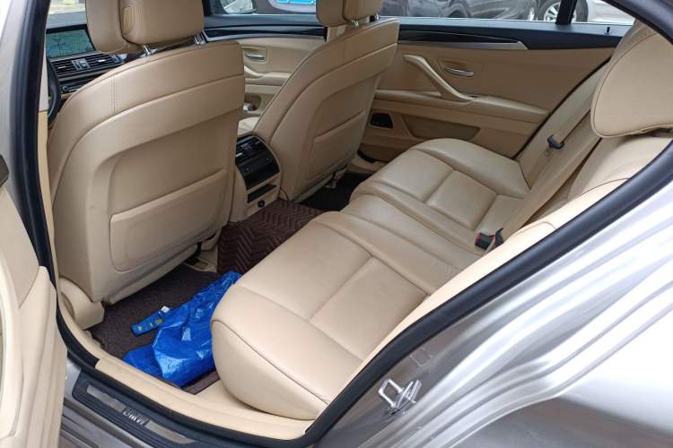 Used BMW 5 Series 2011 523Li Leading Model Left Rear Seat