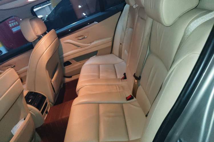 Used BMW 5 Series 2011 523Li Luxury Model Left Rear Seat