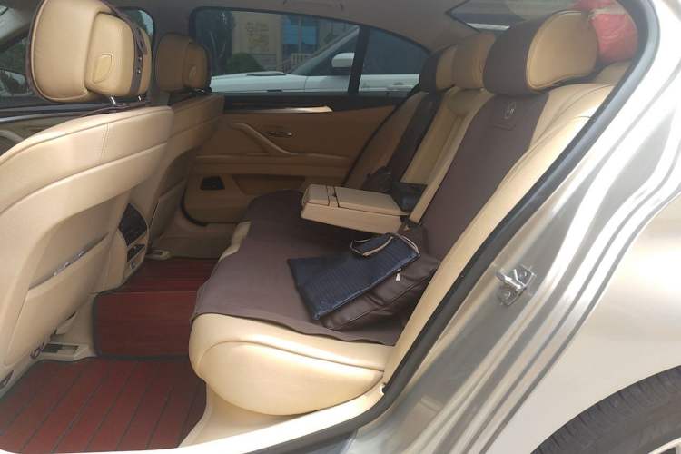 Used BMW 5 Series 2011 523Li Luxury Model Left Rear Seat