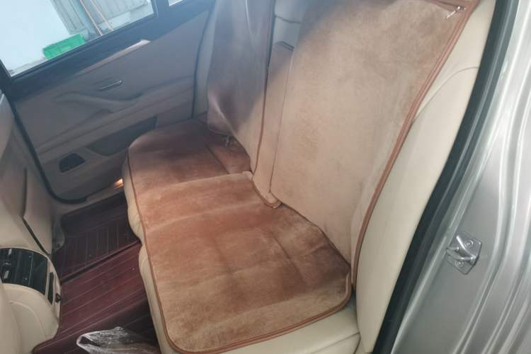 Used BMW 5 Series 2011 535Li Leading Model Left Rear Seat
