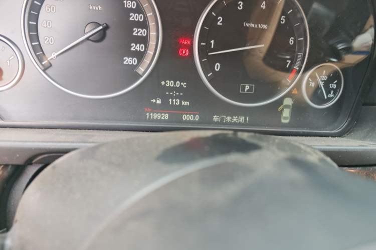 Used BMW 5 Series 2011 523Li Luxury Model Odometer Close Up