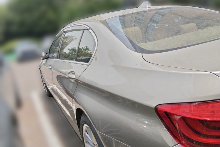 Used BMW 5 Series 2011 523Li Luxury Model Rear Left 45 Deg