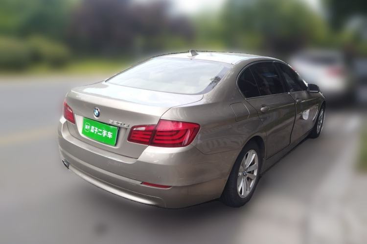 Used BMW 5 Series 2011 520Li Elegant Model Rear Right 45 Deg