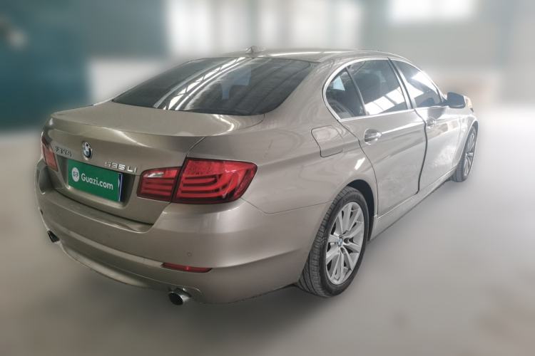 Used BMW 5 Series 2011 535Li Leading Model Rear Right 45 Deg