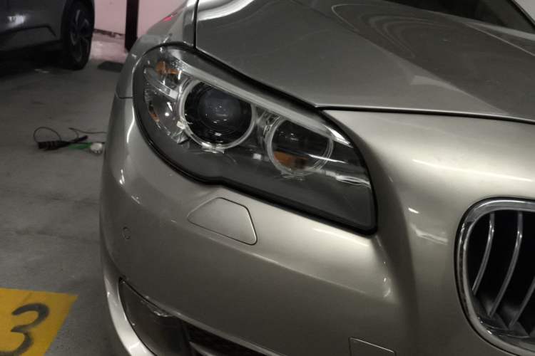 Used BMW 5 Series 2011 528Li Leading Model Right Front Headlight