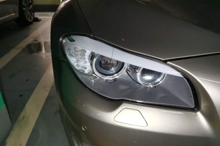 Used BMW 5 Series 2011 523Li Leading Model Right Front Headlight