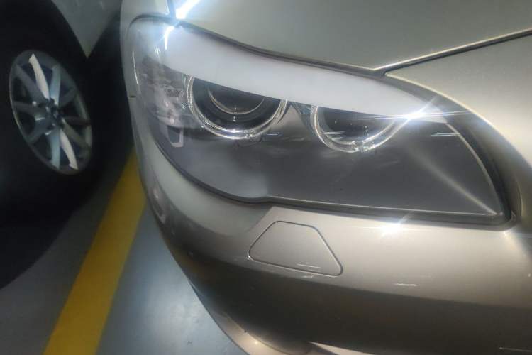 Used BMW 5 Series 2011 523Li Leading Model Right Front Headlight