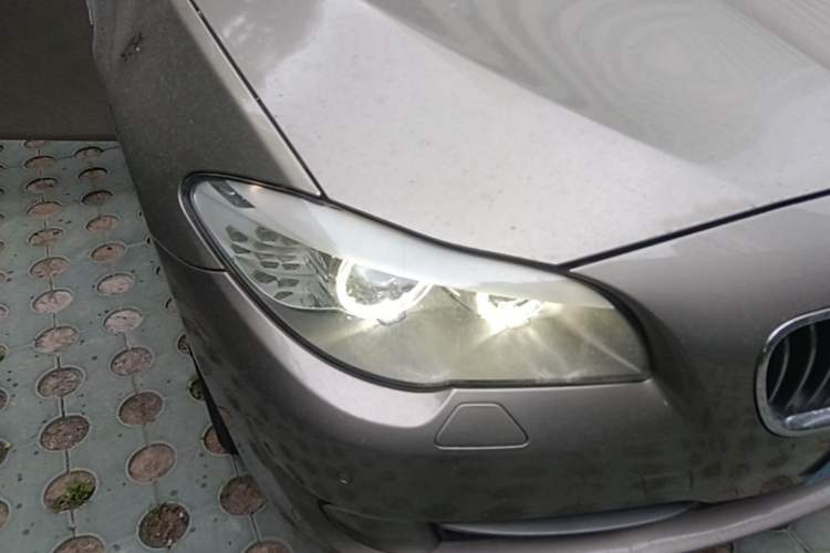 Used BMW 5 Series 2011 535Li Leading Model Right Front Headlight