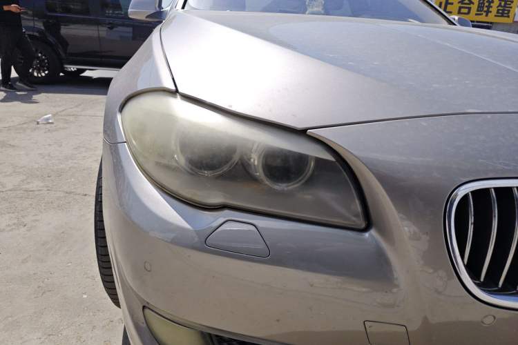 Used BMW 5 Series 2011 523Li Luxury Model Right Front Headlight