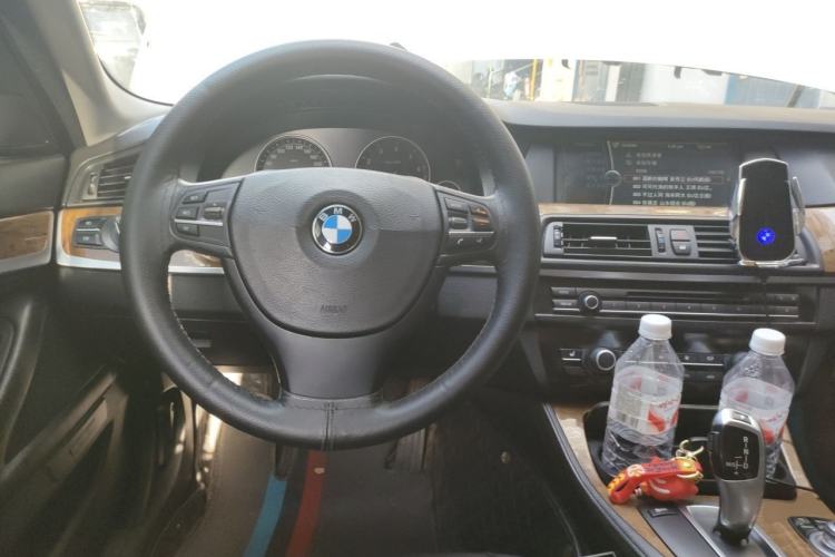 Used BMW 5 Series 2011 528Li Leading Model Steering Wheel