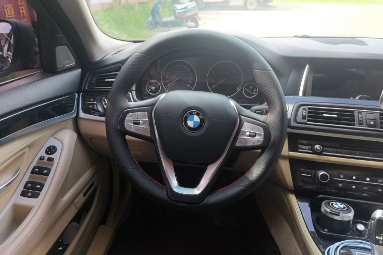 Used BMW 5 Series 2011 520Li Elegant Model Steering Wheel