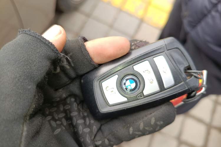 Used BMW 5 Series 2011 523Li Leading Model Vehicle Key