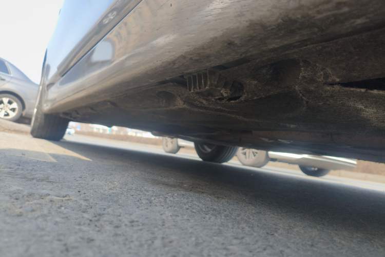 Used BMW 5 Series 2011 523Li Luxury Model Chassis Front Right